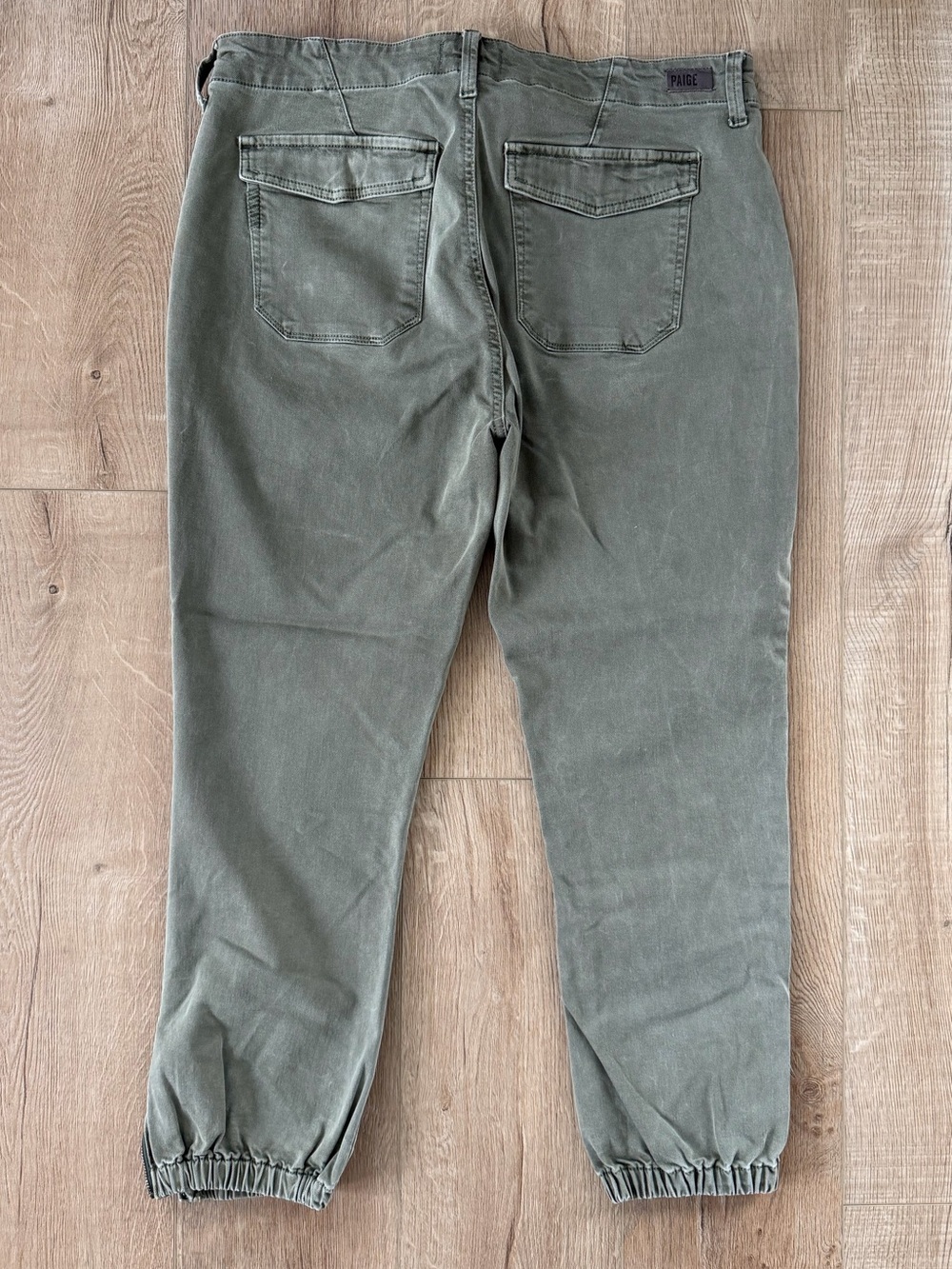 MAYSLIE Women’s Olive Green Jogger Pants – Size 33 - Picture 9 of 15